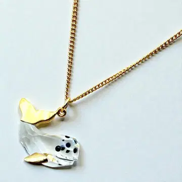 SWAROVSKI 크리스탈 메모리즈 목걸이 고래 애니멀