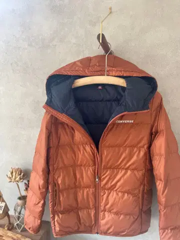 CONVERSE 후드 부착 브라운 다운 자켓 M
