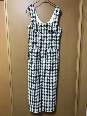 새상품 미사용 택 포함 deicy 하운드 투스 오버롤 원피스