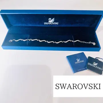 Swarovski 실버 파도 모양 팔찌