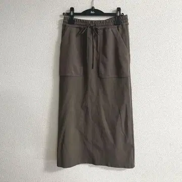 릴렉스 스트레치 베이커 스커트 사이즈 38 카키
