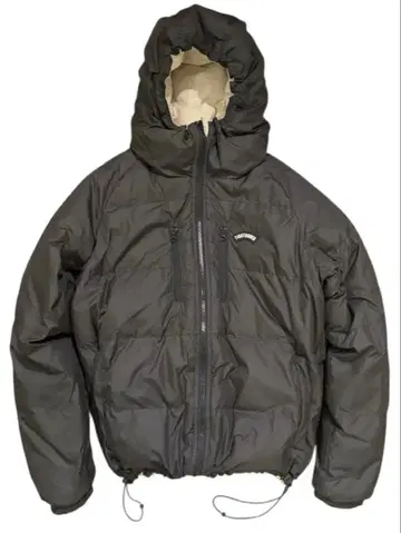 TIGHTBOOTH PRODUCTION 리버서블 다운 자켓