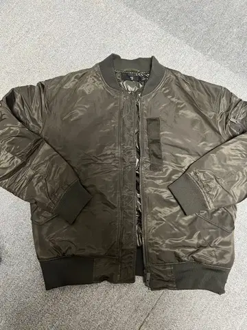 UNIQLO +j 질 샌더 하이브리드 다운 오버 사이즈 MA-1