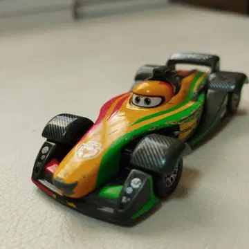 [ 단종품 ] 카즈토미카 립 클러치 골드 스키 카본 레이서 타입