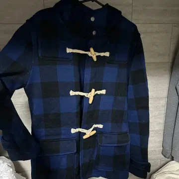 더플 코트 파랑과 블랙 체크 무늬