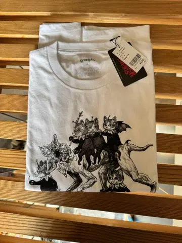 히구치 유코 x STRANGER THINGS 티셔츠 M