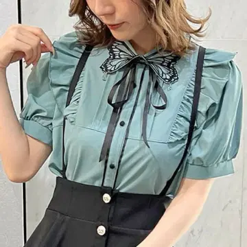 버터플라이 자수 옷깃 반팔 블라우스 온라인 한정 컬러 그린 엑시즈팜