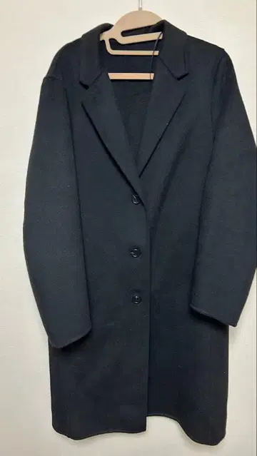 블랙 체스터 코트