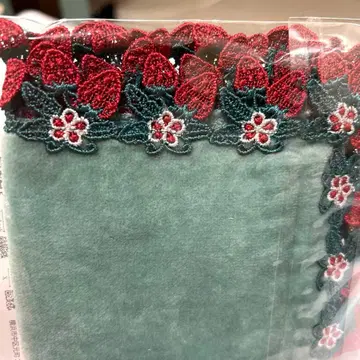 치카자와 레이스 봄 딸기