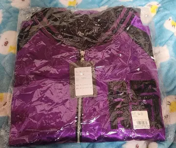 아시는 분은 아시는 베놈의 바시티 자켓