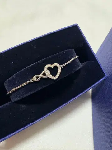 Swarovski 하트 무한대 팔찌