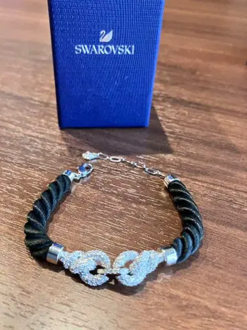 SWAROVSKI 스와로브스키 팔찌 로프 블랙 실버