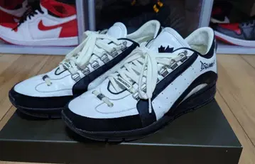 D2 43 사이즈 28cm 가죽 스니커즈