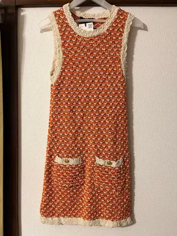 ZARA 오렌지 크림 슬리브리스 원피스