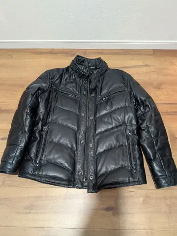 니치와 WIND-ARMOR 가죽 다운 자켓