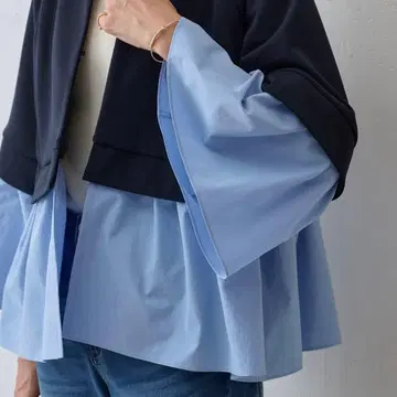 정가 2만 2천 엔 비어즐리 콤비 플레어 블루종 루즈핏 아우터 F