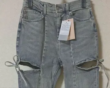 리젝시 컷아웃 리본 데님 팬츠