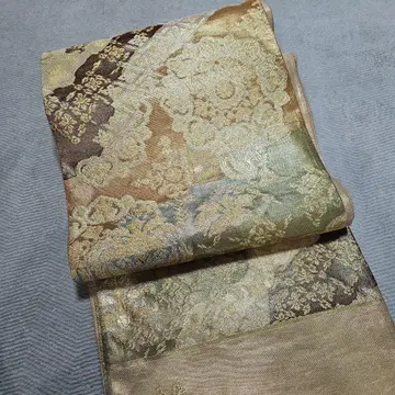 화려한 자리에! 수직 후쿠로 오비 미완성품