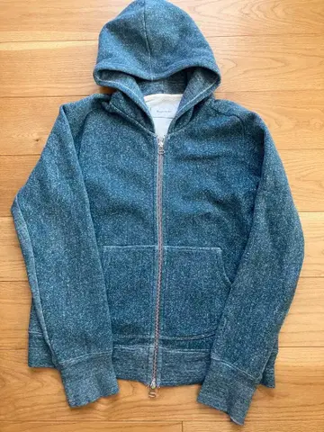 윙스앤혼즈 후드티 캐나다제