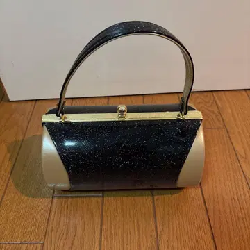 일본 의류용 가방 성인식 블랙과 골드 스파클 마감