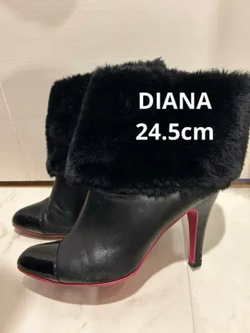 DIANA 퍼 달린 블랙 부티 24.5cm