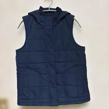 후드 부착 베스트