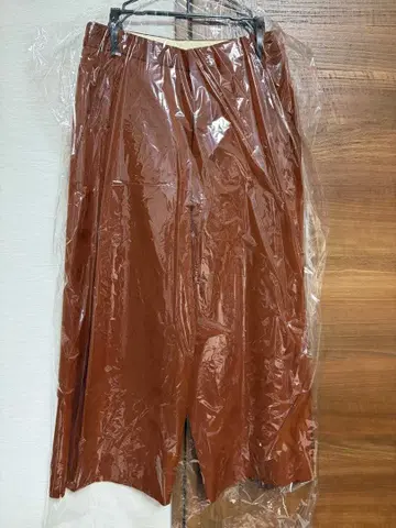 ROPE 브라운 팬츠 슬릿