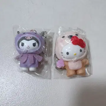 산리오 헬로키티 치비토모 미즈노이키모노 랏코 쿠로미