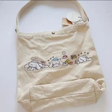 산리오 rivet&surge 자수 시나몬 백 숄더 콜라보