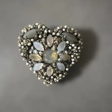 CITRUS 하트형 브로치