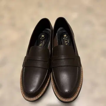 다이애나 레인 신발