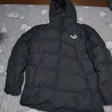 PUMA 블랙 다운 자켓