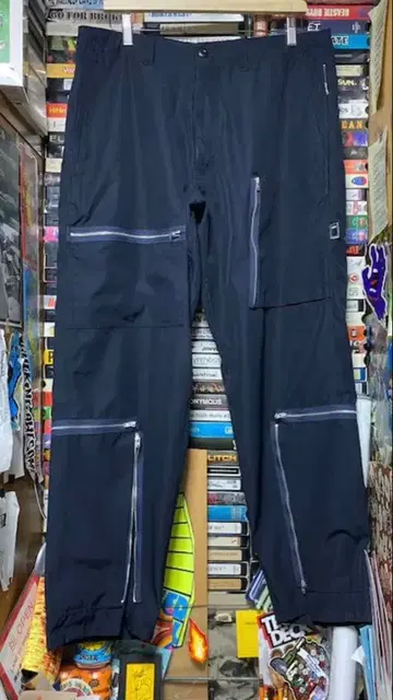 새상품 미사용 BROCHURE BFLIGHT PANTS size:XL