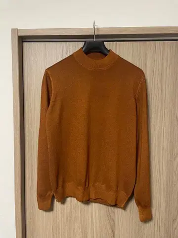 컨디션 최상 GRANSASSO 모크넥 니트 12G 메리노울 테라코타