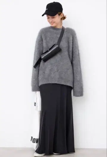 두지엠 클라세 DUET 크루넥 스웨터 그레이