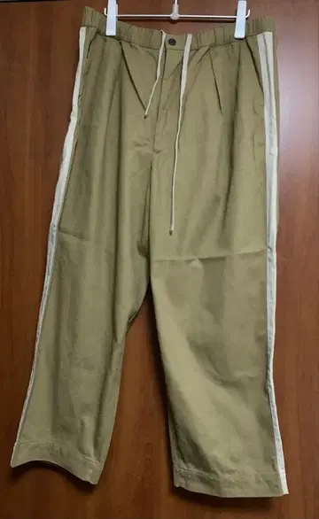 AQUAROCK 코튼 드릴 사이드 라인 팬츠 아쿠아 락