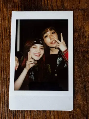 PIGGS 폴라로이드