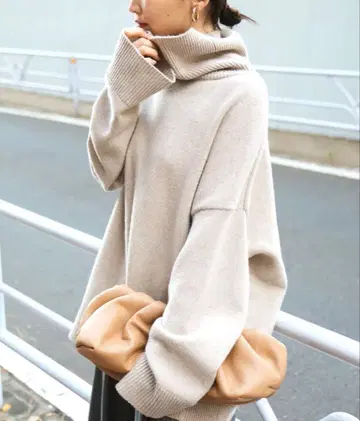 Deuxieme Classe Aries 터틀넥 풀오버 니트