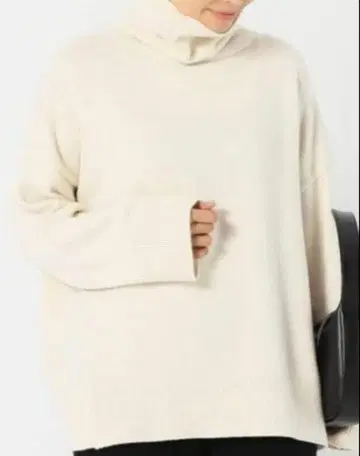 Deuxieme Classe Aries 터틀넥 풀오버 니트