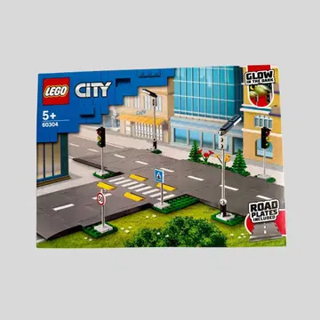 LEGO City 60304 도로 플레이트 포함