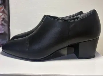 블랙 가죽 스틸레토 부츠