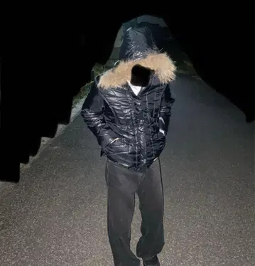 퍼 달린 다운 자켓 광택 Y2K 그런지 시크 스타일 Opium 헤이세이