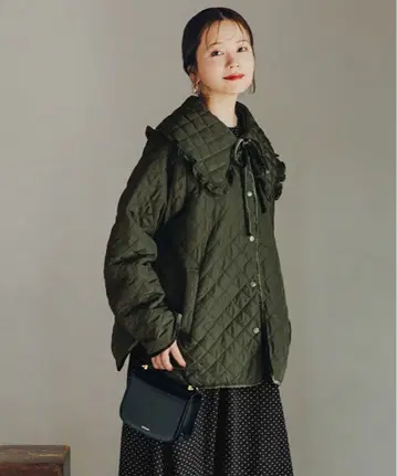 titivate 카라 부착 퀼팅 자켓