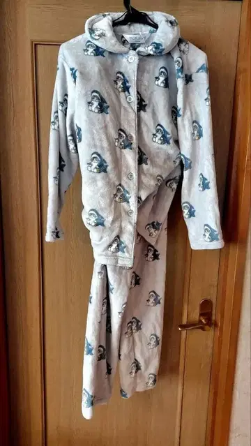 모프 샌드 mofusand 룸웨어 상하의 세트 상어냥