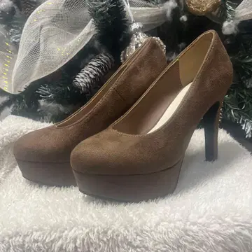 Newlyme 브라운 스웨이드 하이힐 22.0cm