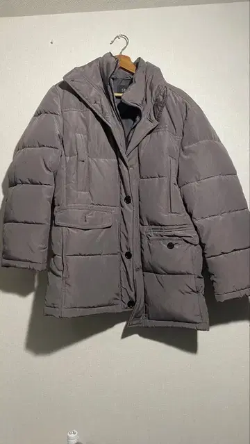 U.Prenoma 그레이 다운 자켓 M 사이즈 새상품급