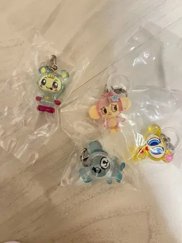 나루미야 캐릭터즈 메지루시 액세서리 4종 세트