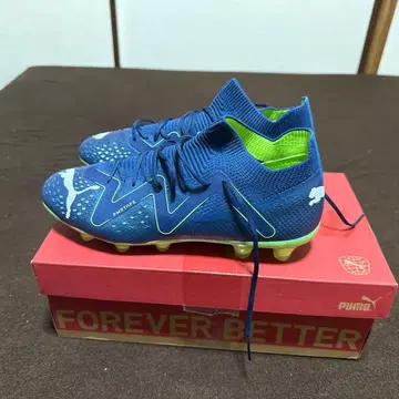 미사용 새상품 PUMA 축구화 퓨처 얼티밋