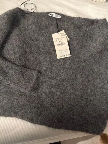 ZARA 편소매 케이프 니트