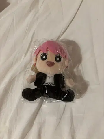 TXT 태현 봉제 인형 짱구 콜라보